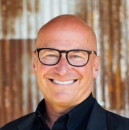 Dr. Paul Stoltz